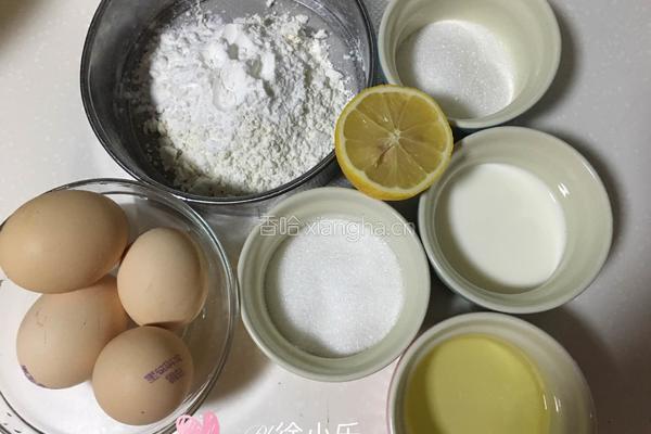 戚风蛋糕的做法图解2
