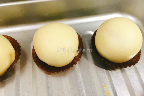 蛋黄酥的做法图解13