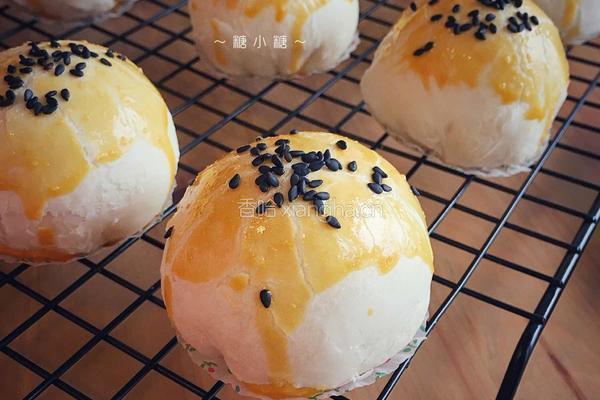 蛋黄酥的做法图解17