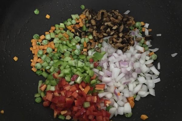 杂蔬炒饭的做法图解5