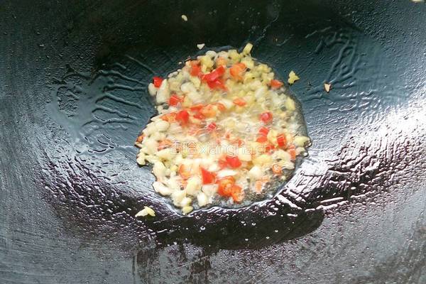 芹菜炒牛肉的做法图解3