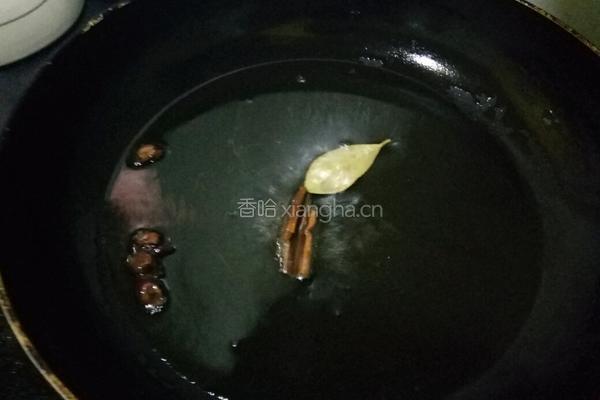 腊肠肉酱面的做法图解5