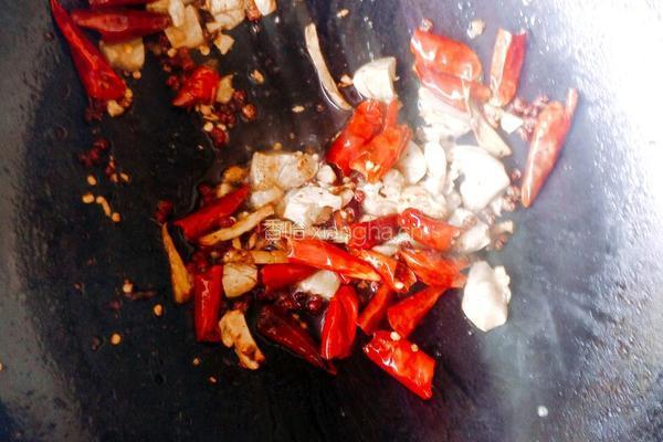 干煸豆角的做法图解5