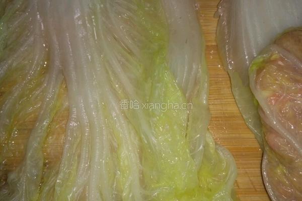 肉蒸白菜卷的做法图解1