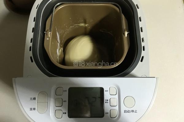 黑糖麻酱麻花包的做法图解3