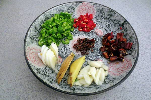 酸菜鱼的做法图解6