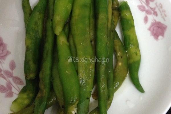 烧辣椒拌鸡蛋的做法图解3