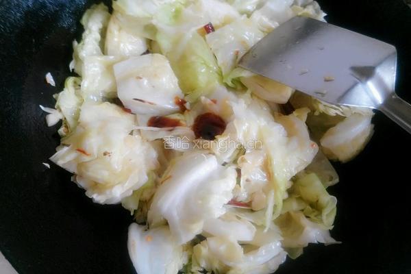 爆炒圆白菜的做法图解7