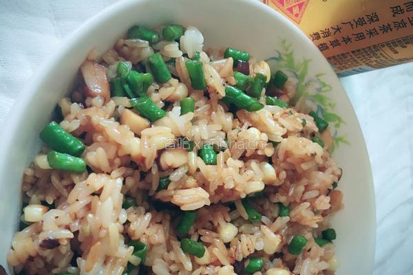 什锦炒饭的做法图解4