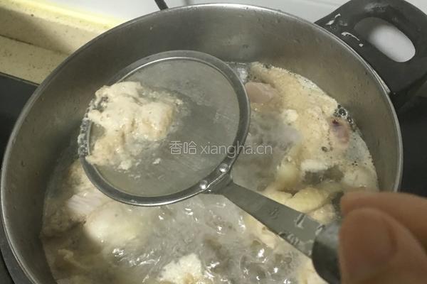 鱼胶鸡汤的做法图解5