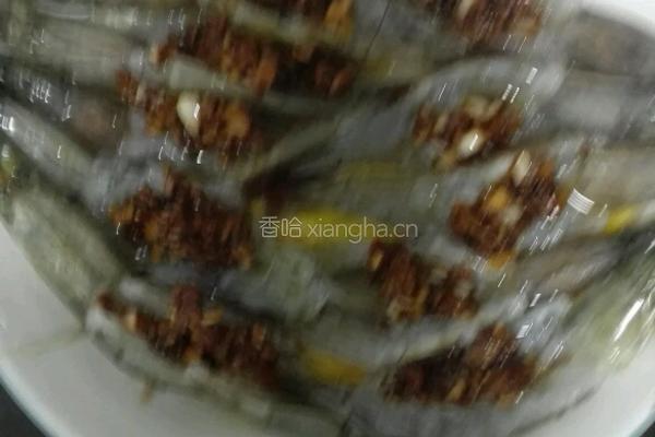 蒜蓉虾的做法图解4