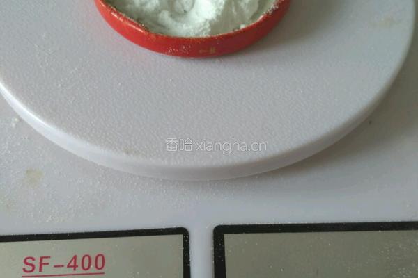 自制枧水的做法图解1
