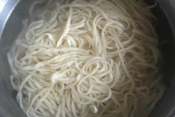 臊子面的做法图解4