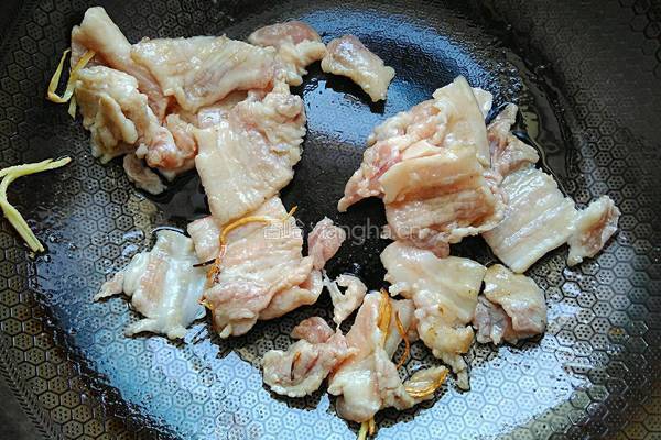 红椒炒肉的做法图解4