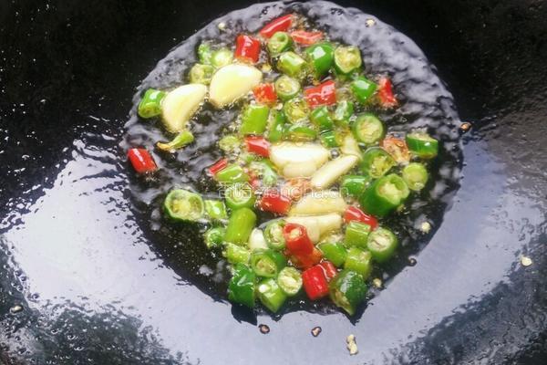 辣炒苕藤尖的做法图解4