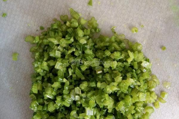 芹菜猪肉饺子的做法图解6