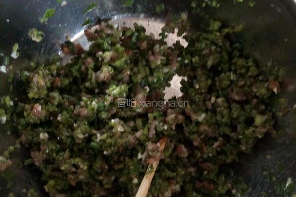 芹菜猪肉饺子的做法图解7