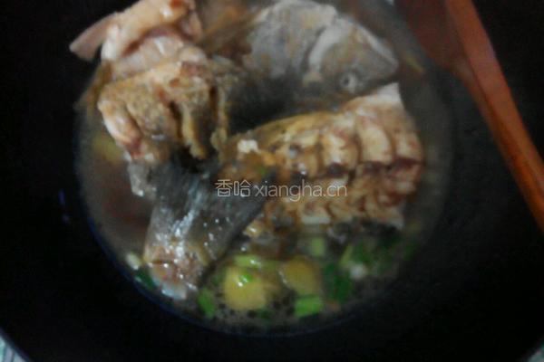 酱油鲈鱼的做法图解3