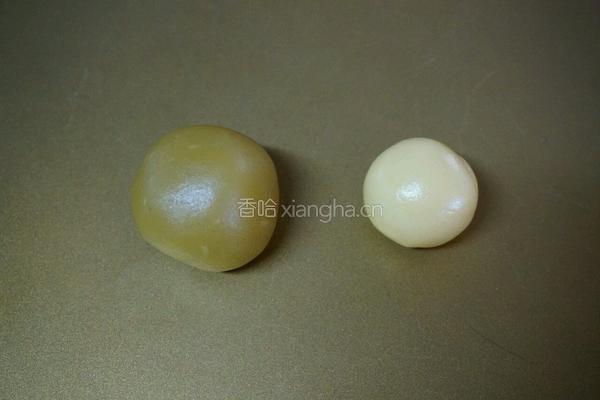 广式五仁月饼的做法图解3