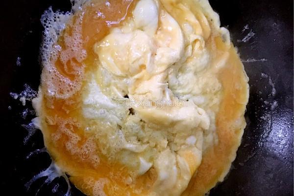 红辣椒炒鸡蛋的做法图解4