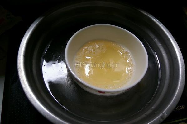 荔枝酸奶冻的做法图解3