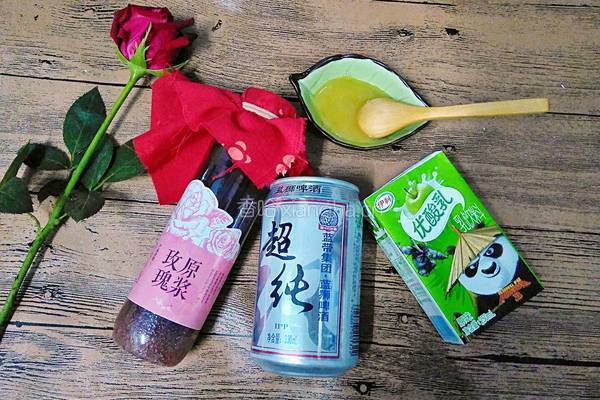 ROSE(玫瑰预调酒)的做法图解1