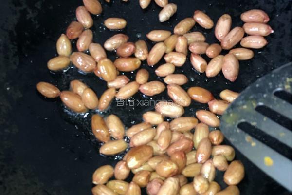 老醋花生的做法图解3
