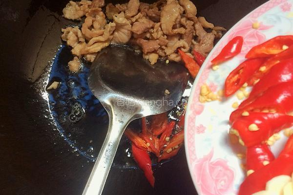 扁豆炒肉片的做法图解7