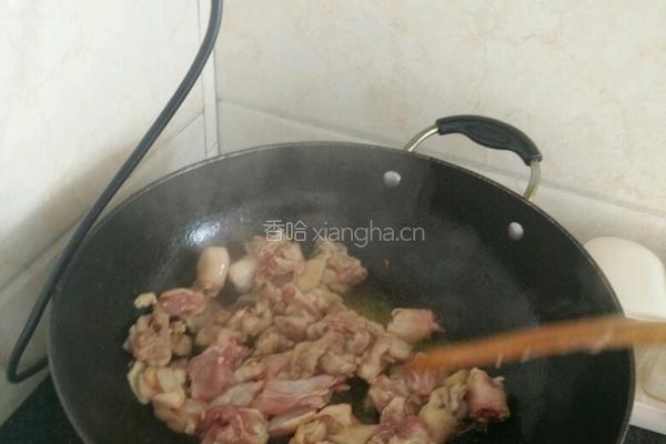 青椒辣子鸡的做法图解4