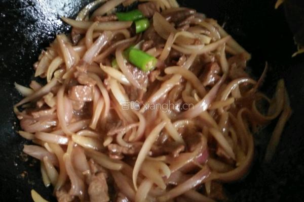 洋葱炒牛肉的做法图解5
