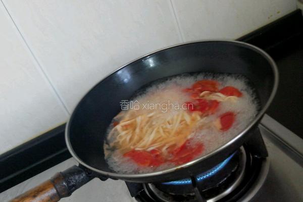西红柿煮宽带面的做法图解6