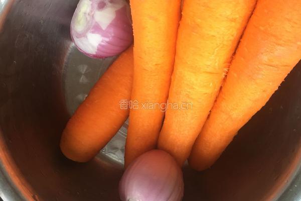 羊腿抓饭（新疆手抓饭）的做法图解2
