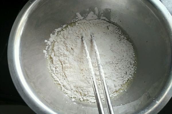 椒盐香菇的做法图解3