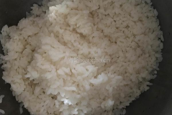 南瓜闷米饭的做法图解1