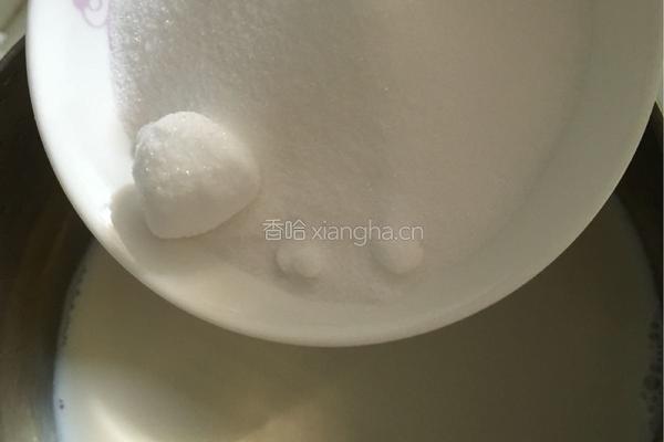椰奶小方块的做法图解3