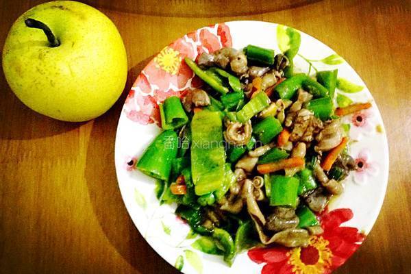 青椒炒鸭胗的做法图解6