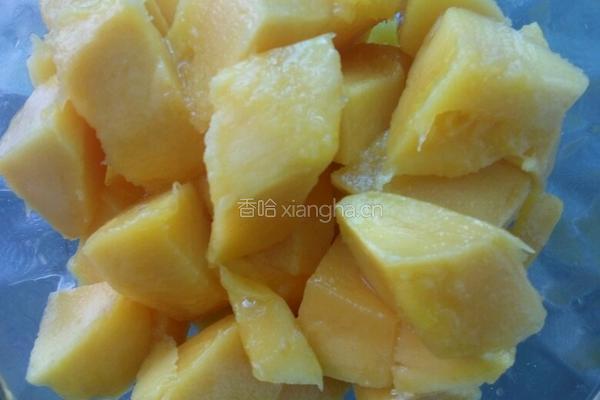 芒果奶昔的做法图解3