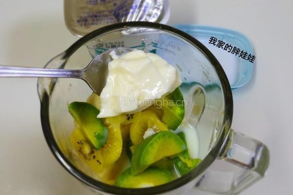 牛油果苹果酸奶奶昔的做法图解4