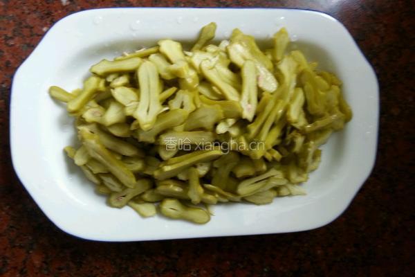 刀豆炒瘦肉的做法图解5