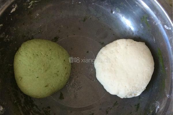 青汁花卷的做法图解3