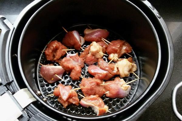 孜然牙签羊肉的做法图解5