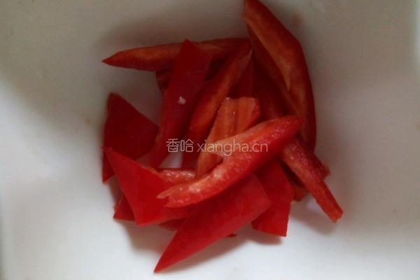 黄瓜腰果炒虾仁的做法图解4