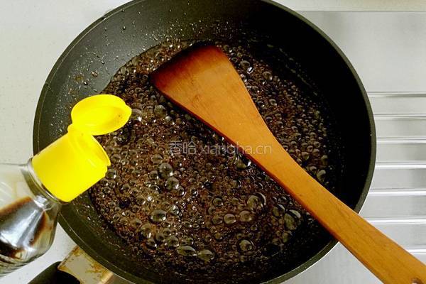 去皮的老醋花生的做法图解9