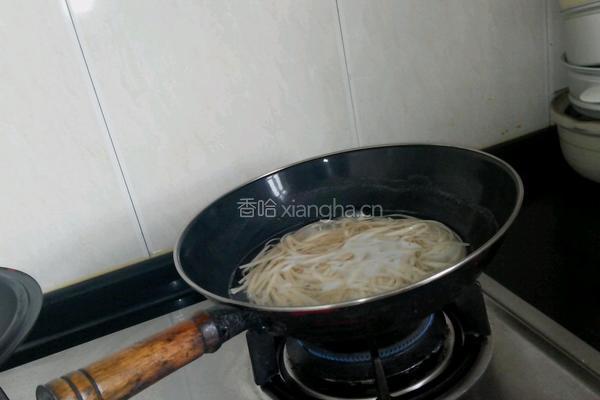清汤面条的做法图解4