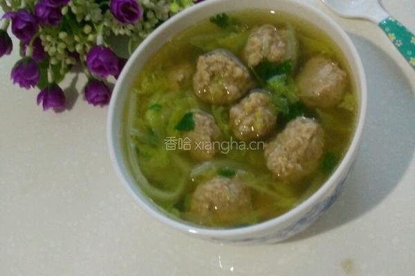 娃娃菜丸子汤