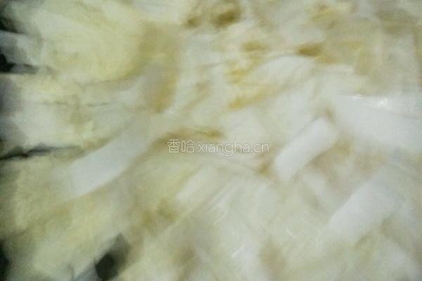 白菜炒红薯粉的做法图解2