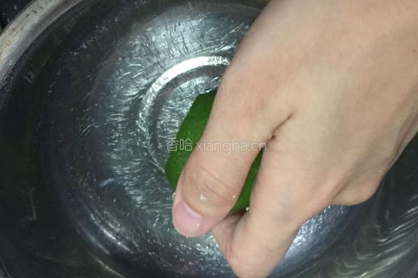 戚风蛋糕（六寸）的做法图解6