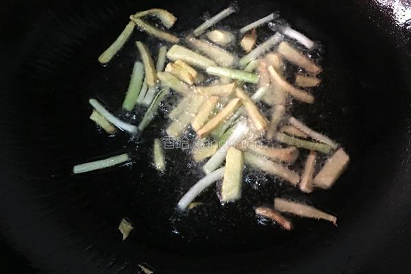 姜葱炒花蟹的做法图解4