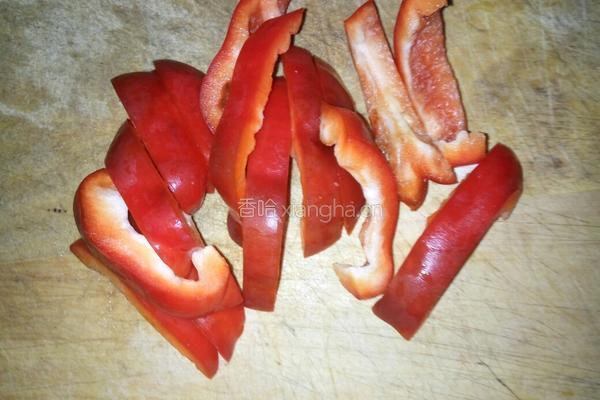 红椒丝瓜炒鸡蛋的做法图解3