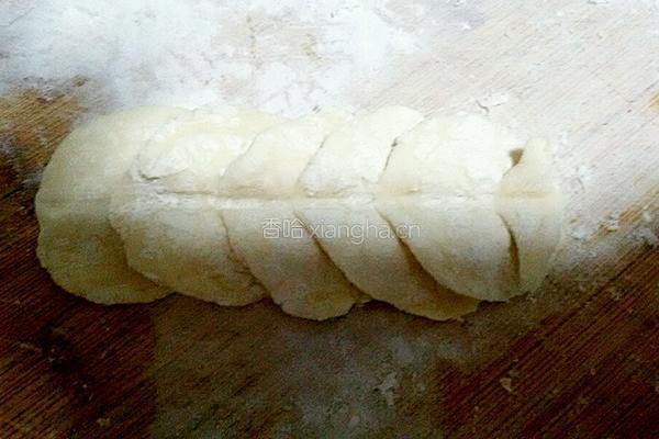 玫瑰花朵小馒头的做法图解2